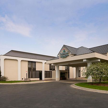 Quality Inn & Suites Saginaw Luaran gambar