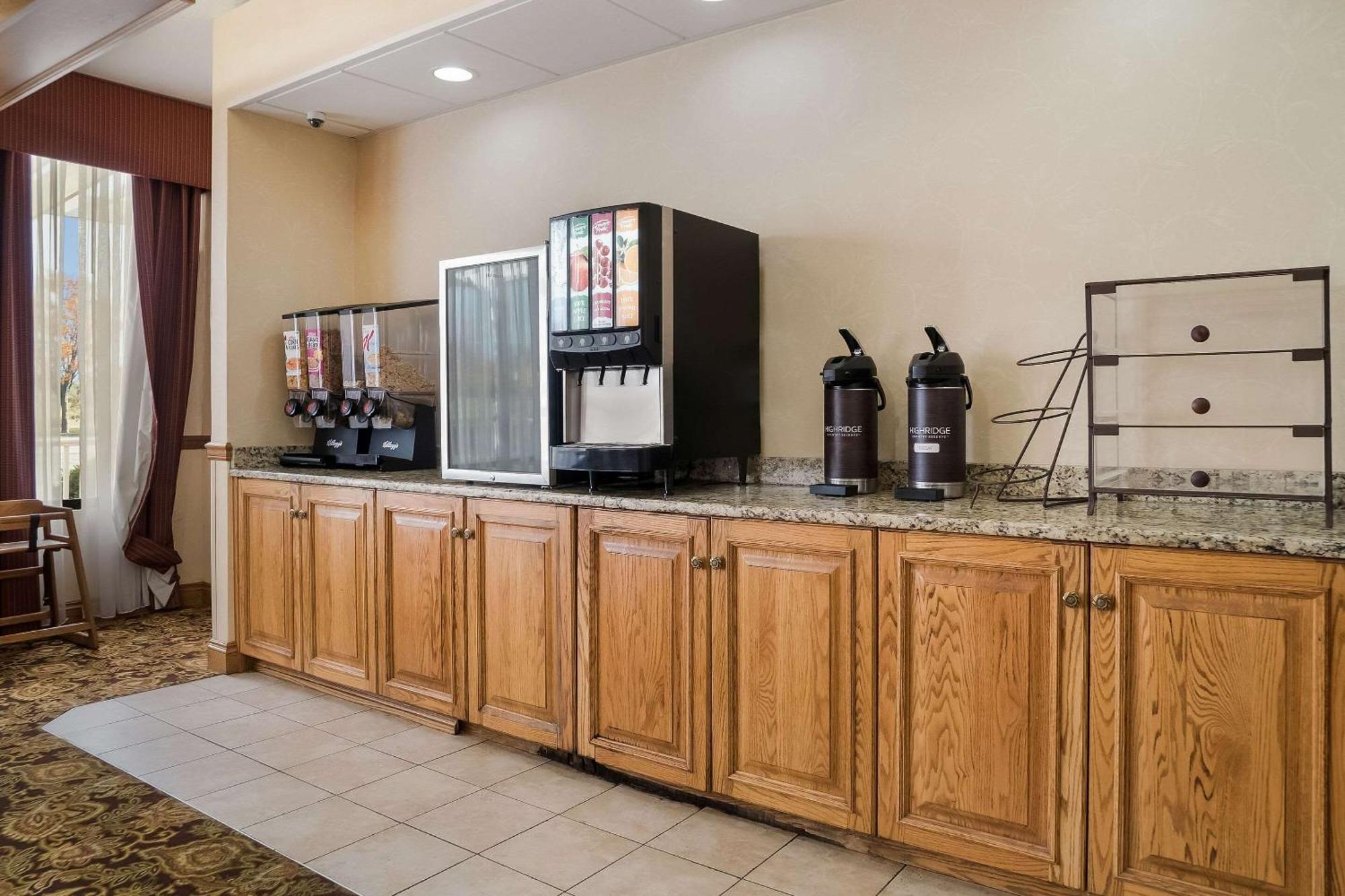 Quality Inn & Suites Saginaw Luaran gambar