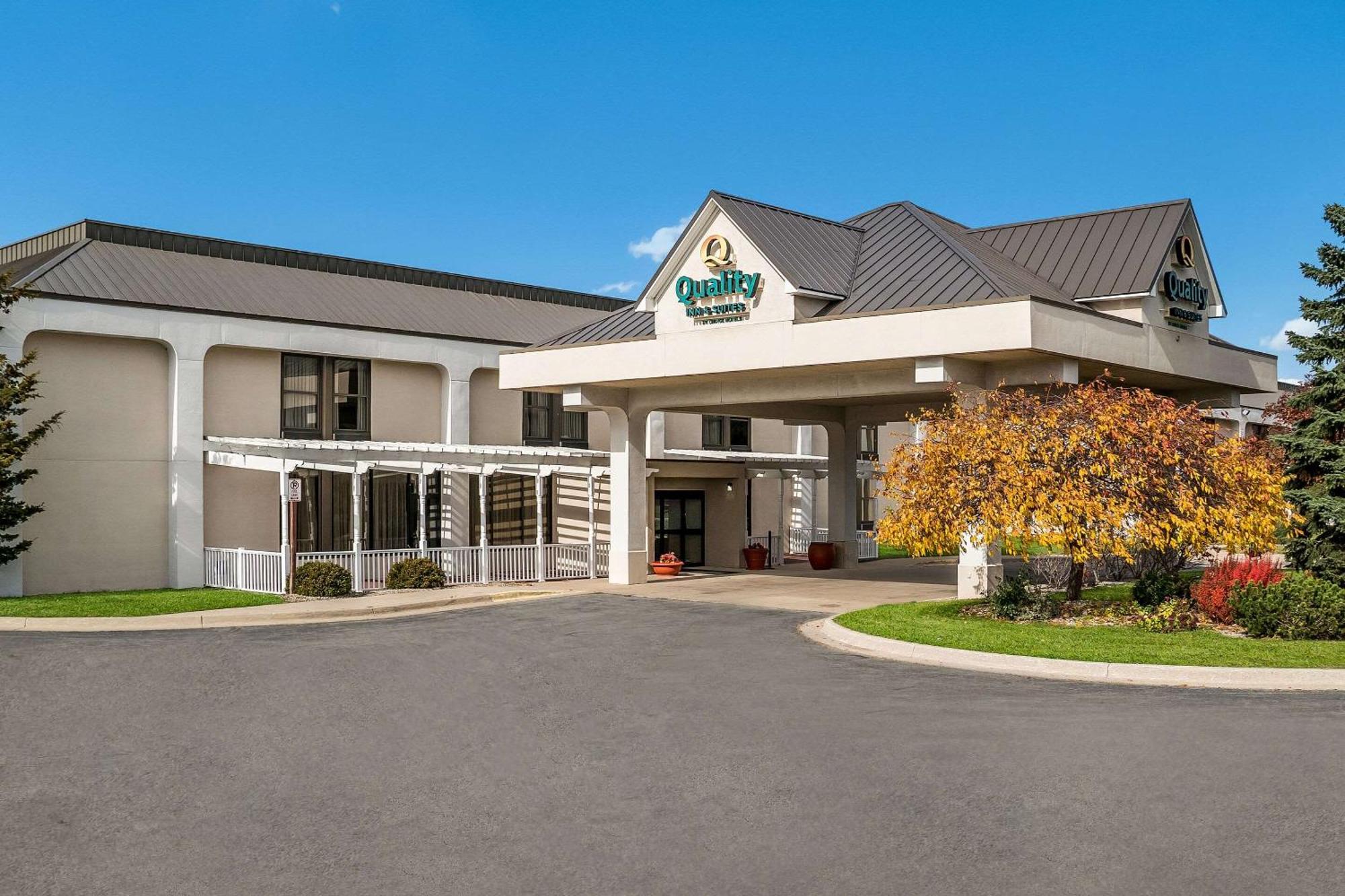 Quality Inn & Suites Saginaw Luaran gambar