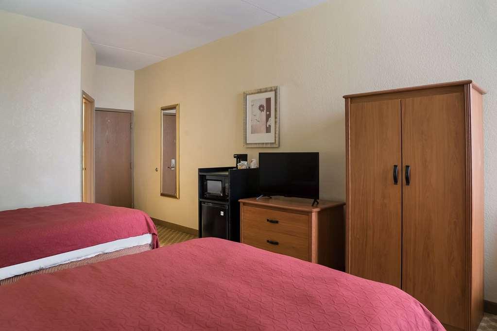 Quality Inn & Suites Saginaw Bilik gambar