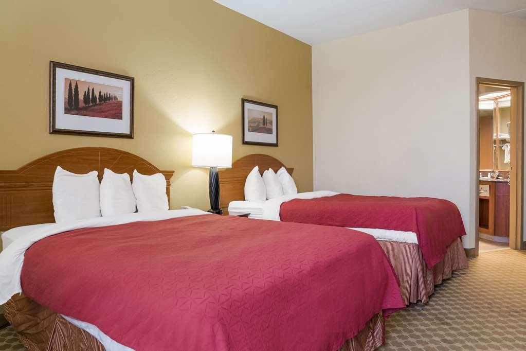 Quality Inn & Suites Saginaw Bilik gambar