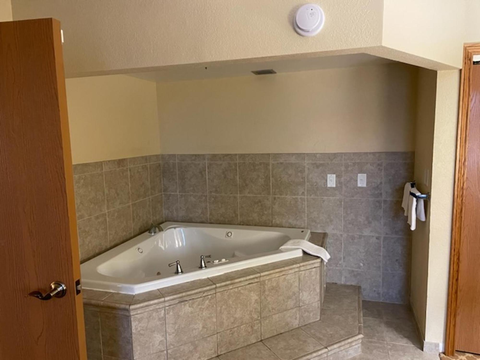 Quality Inn & Suites Saginaw Luaran gambar